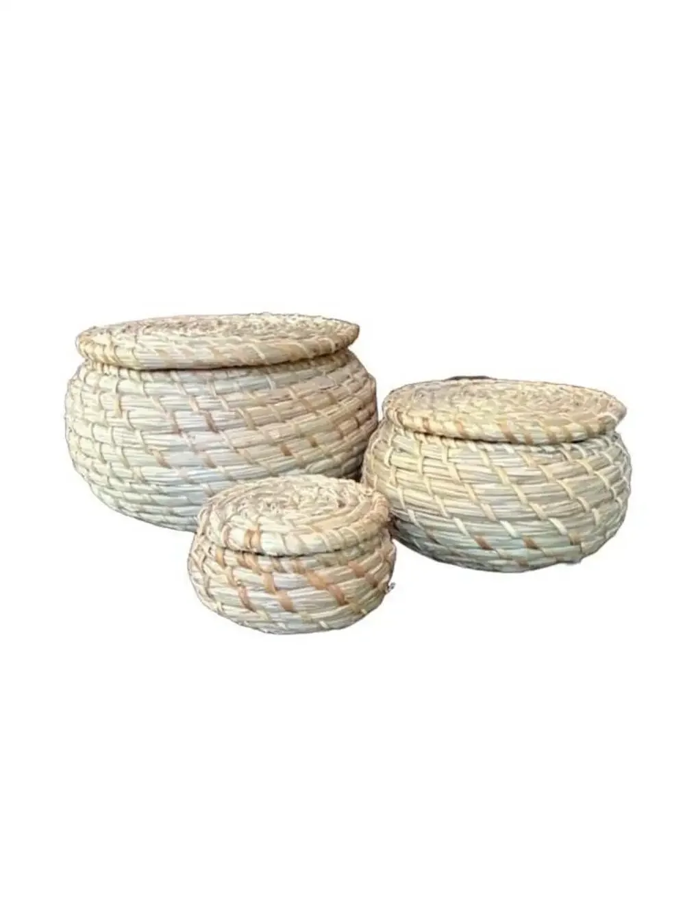 Set of 3 Woven Seagrass Lidded Nesting Baskets Round Storage Boxes